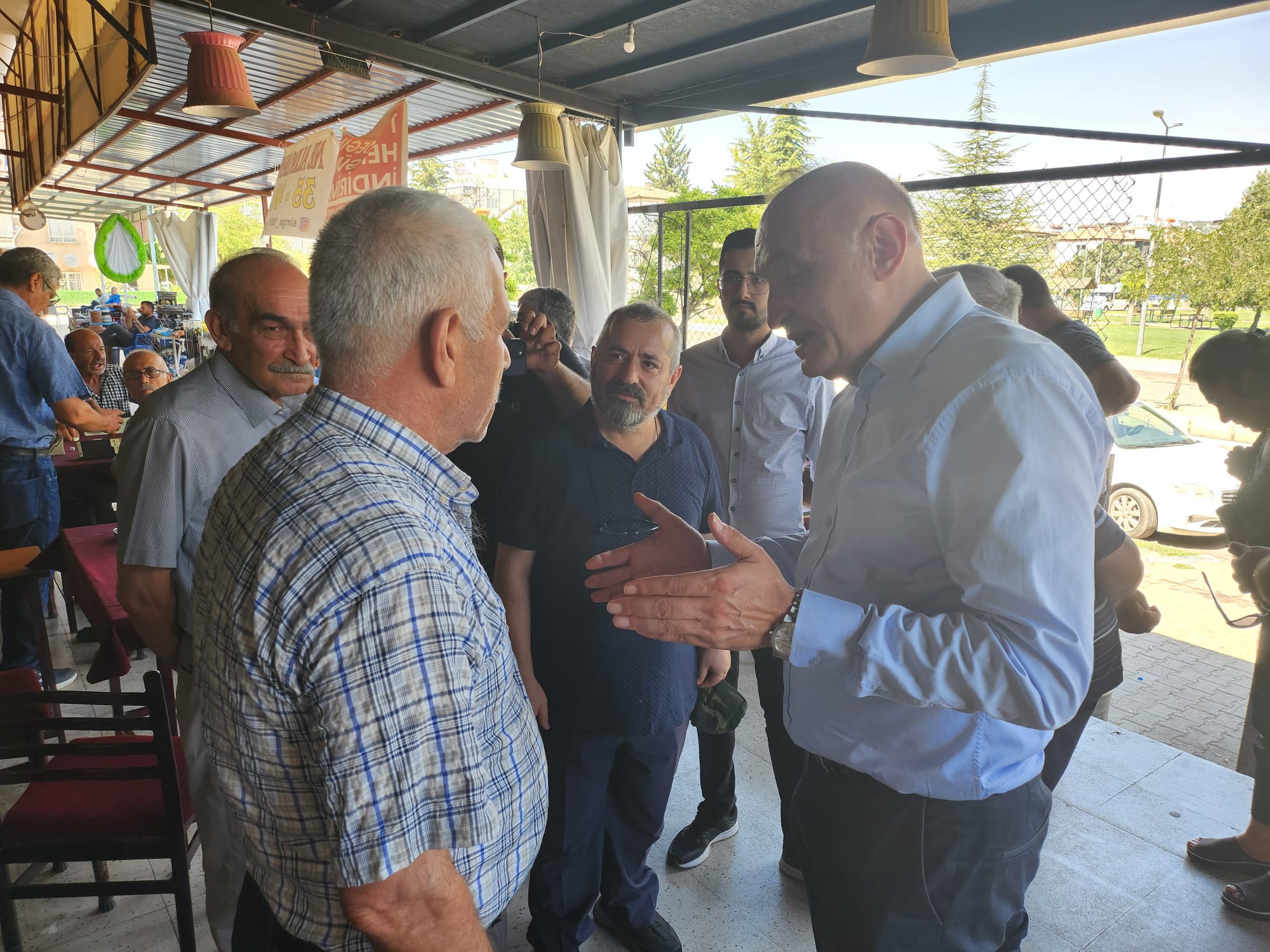 Melih MERİÇ | 28. Dönem CHP Gaziantep Milletvekili - Meriç'ten Gazikent Esnafına Ziyaret